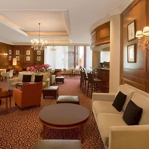 Otel Sheraton Grand *****