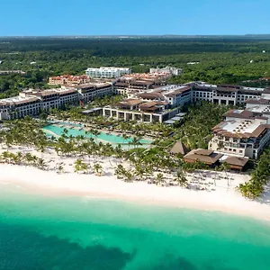 Lopesan Costa Bávaro Resort, Spa&casino 5* Punta Cana